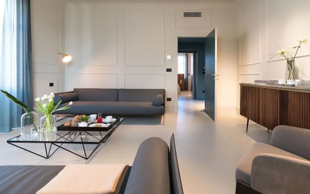 Byssus Suites