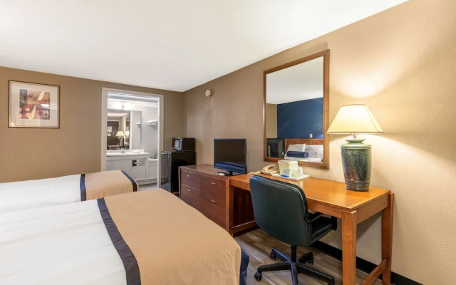 Value Inn Kenosha West