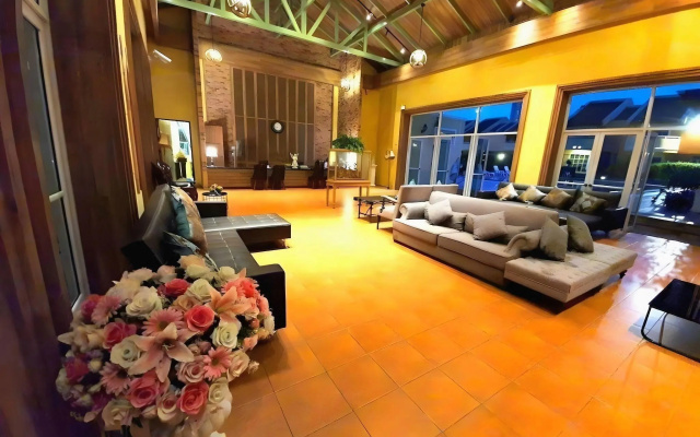 The Victoria Resort – Lobby – Sattahip