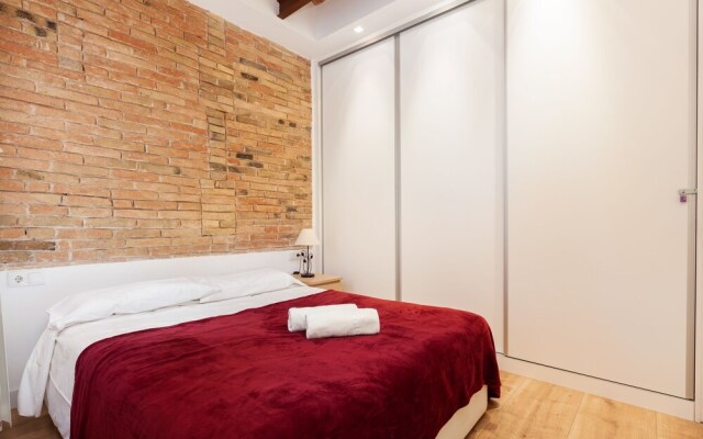 Akira Flats Urgell Apartment