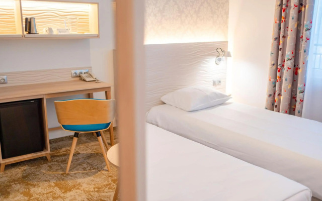 Metropol Hotel