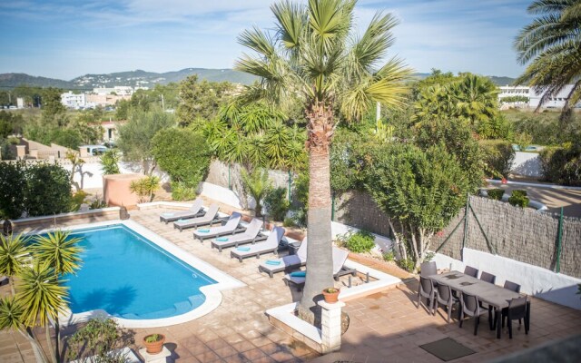 Villa Can Petrus