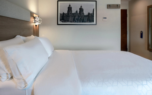 Holiday Inn Express Mexico City Satelite