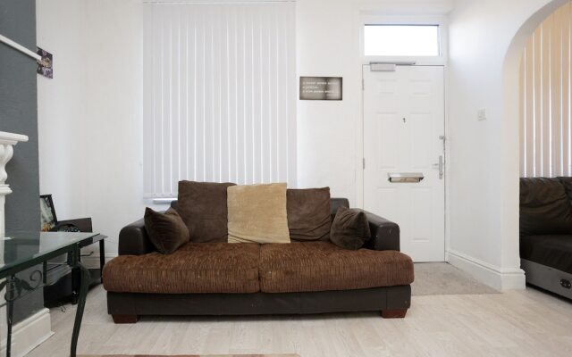 St James Apartment