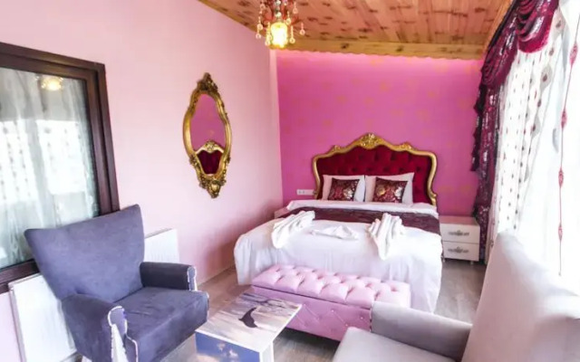 Melik Faysal Suite