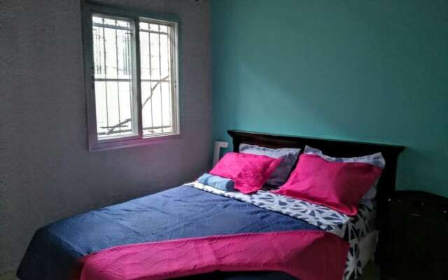 Sophias Hostel PTY