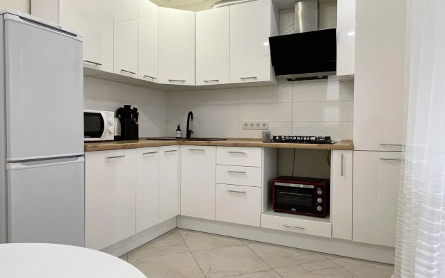 Апартаменты Йорт на Гареева 90к3