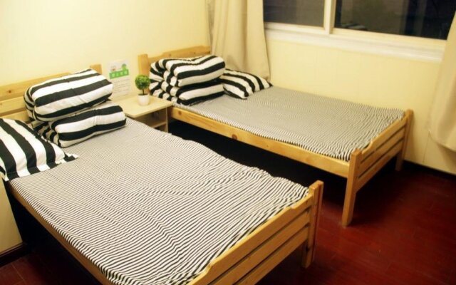Qingdao Weicheng Gongshe Youth Hostel