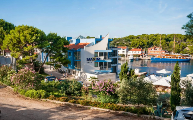Hotel Maxim