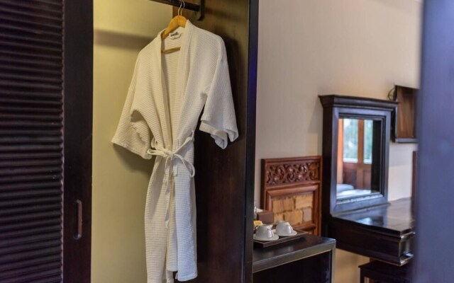 Kings Luxury Hotel