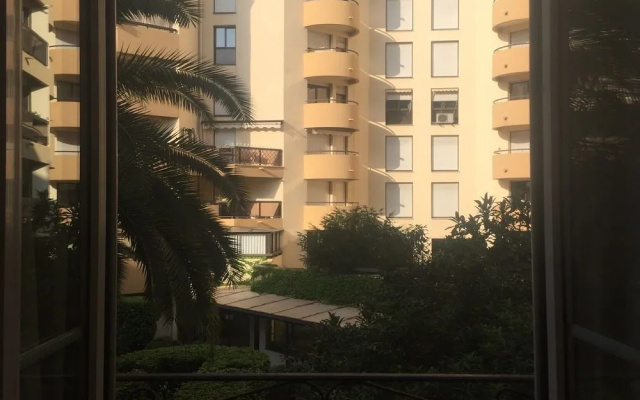 Stay in the heart of Nice