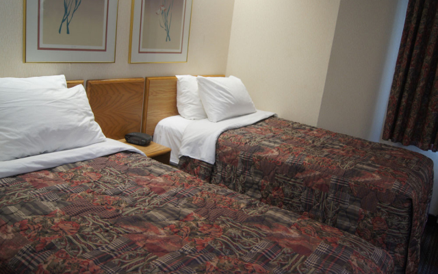 Slumber Inn