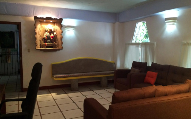 Eco Suites Uxlabil Guatemala City
