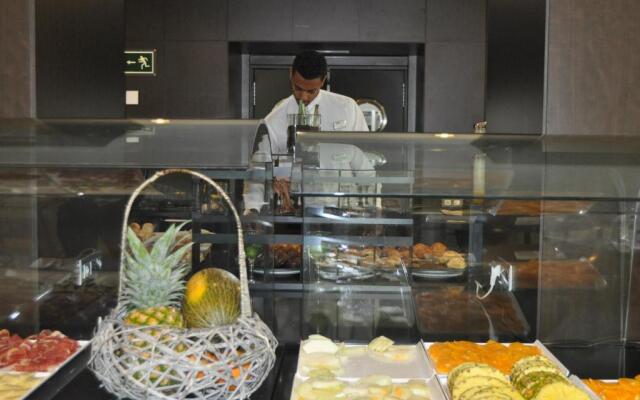 LCB Hotel Fuenlabrada NEW