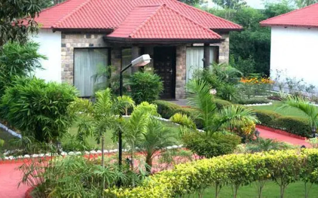 Corbett Leela Vilas