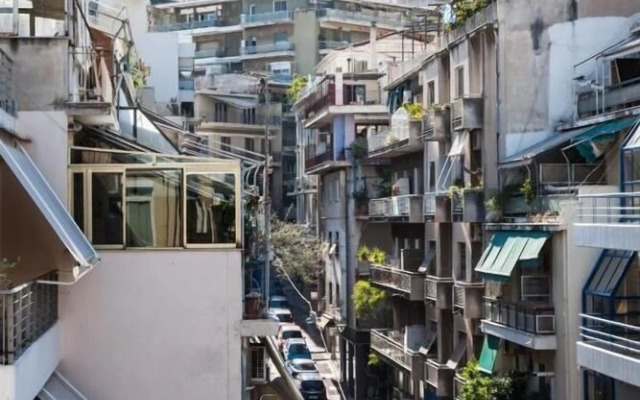 Bright apt w lovely view in Lycabettus