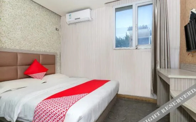OYO Wuhan Hongtai Hotel