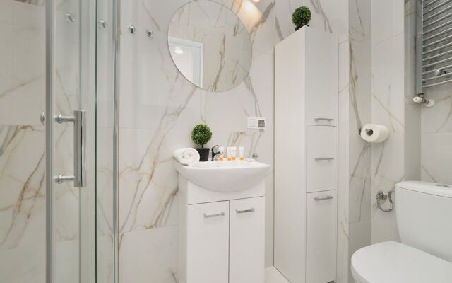 Apartment for 4 in Łódz by Renters