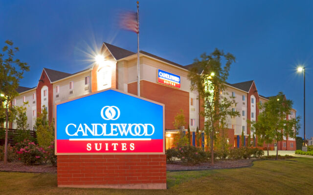 Candlewood Suites DFW South, an IHG Hotel