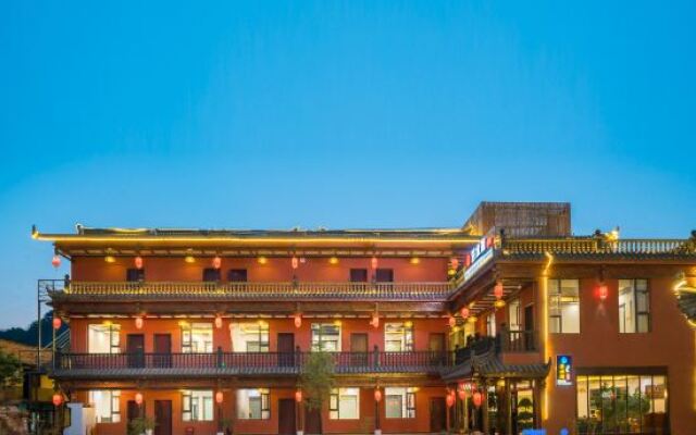Puzhehei Yunshuijian Inn