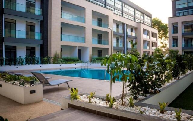 Embassy gardens Luxury suites CPG