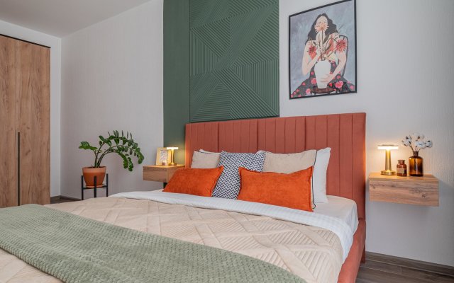 Лайт Апартаменты на улице Академика Ландау 49