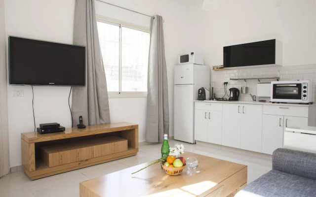 Kerem Hateiminim Apartments