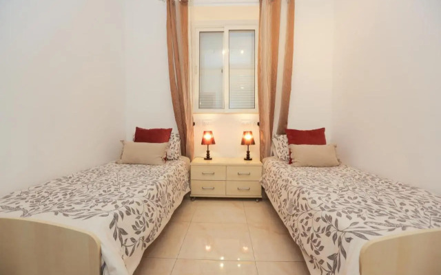 Valletta Triton Apartment