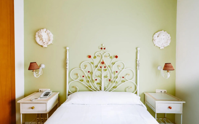 Basic Hotel Doña Manuela