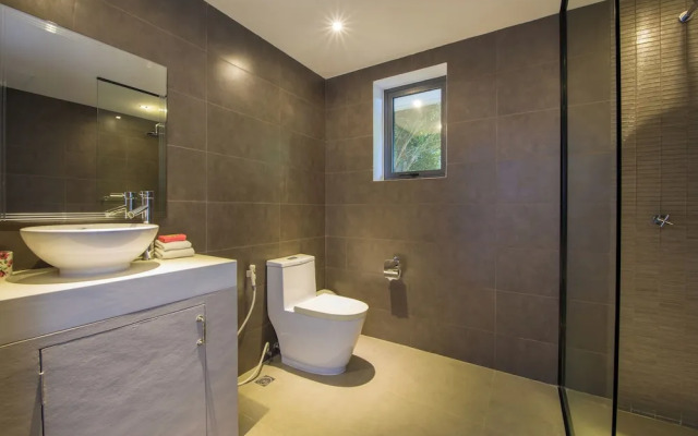 Beachfront Pool Villa Seaview V231