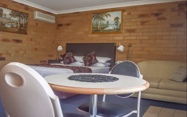 North Parkes Motel