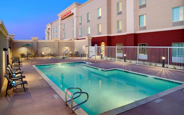 Hampton Inn & Suites Blythe, CA