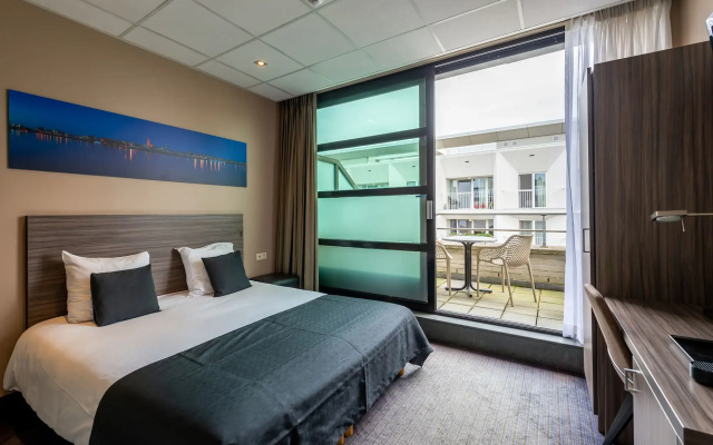 Hotel Docklands