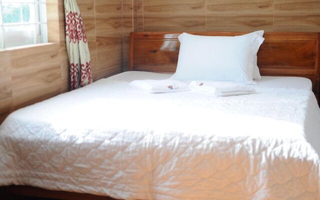 Huu Le Hotel