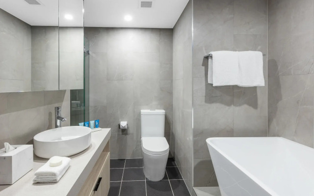 Meriton Suites Bondi Junction
