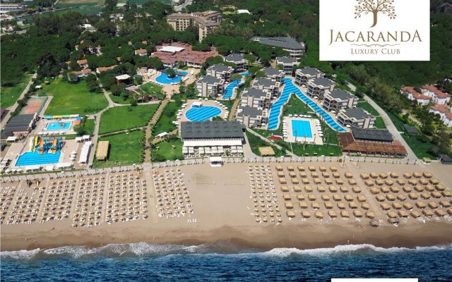 Jacaranda Beach Luxury Club