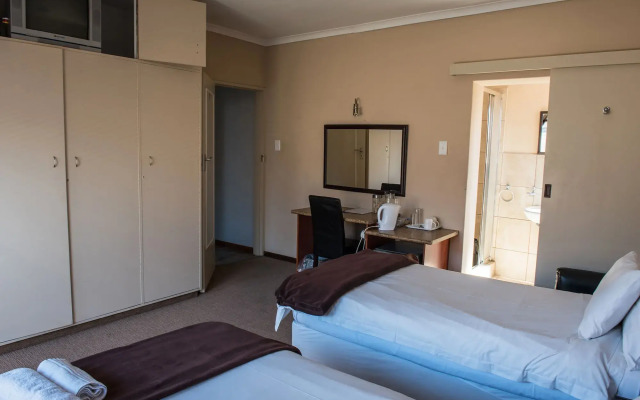 Ramasibi Guest Services