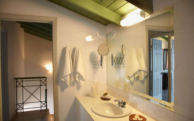 Samaina Inn
