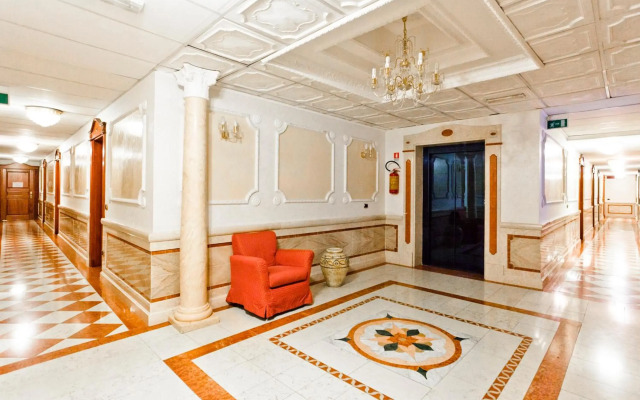 Mariano IV Palace Hotel