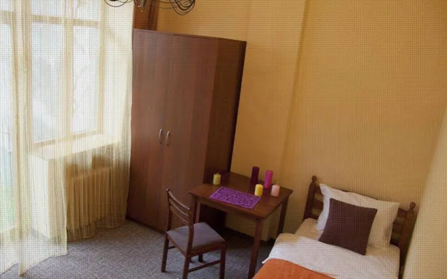 Hostel Lux