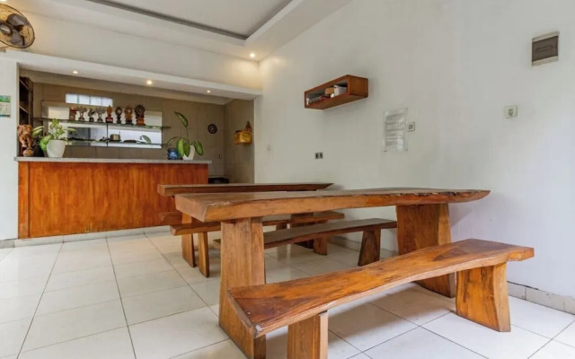Saren Guesthouse by Secoms