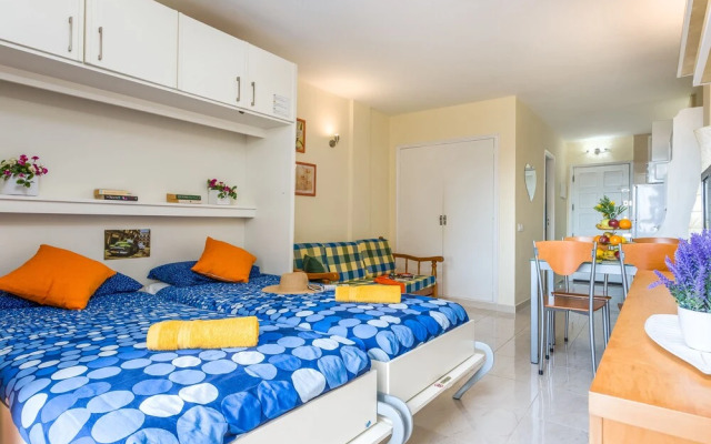 528. Panoramic Studio with Terrace in Las Americas