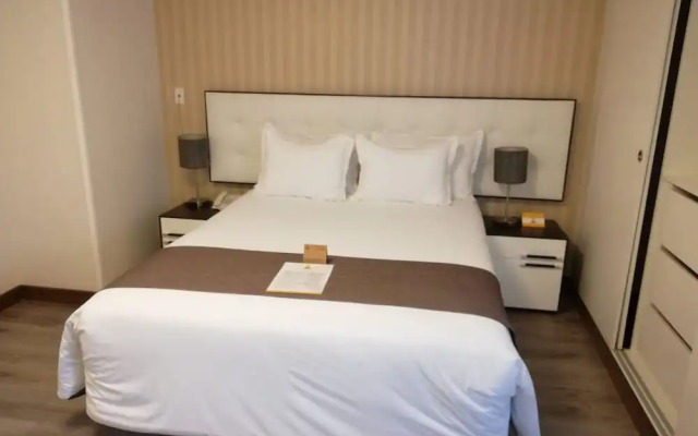 Limaq Hotel