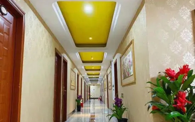 Menglan Business Hotel (Shenzhen Guixin Road)