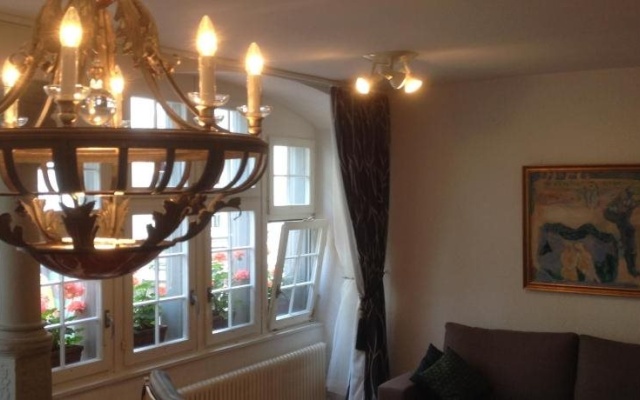 Zum Schwarzen Adler – Guest Rooms – Schaffhausen