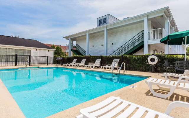 Quality Inn Trussville I-59 exit 141