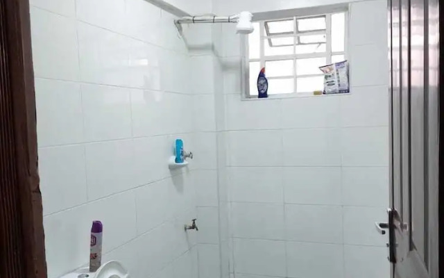 Lux Suites Thome White House Apartments