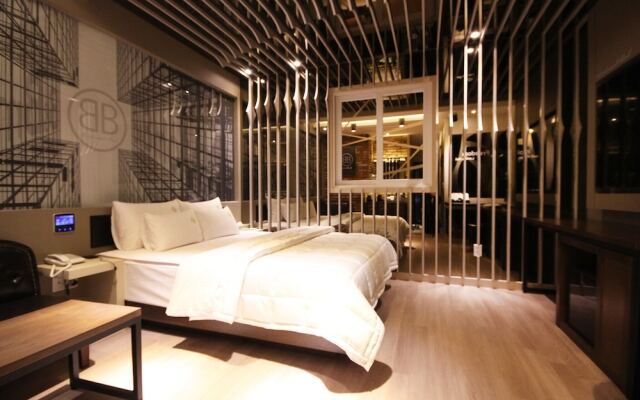 Sangju B&B Hotel