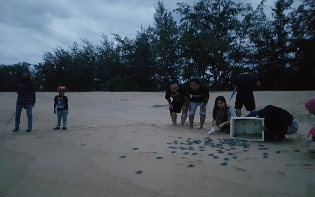 Pandan Laut Beach Resort