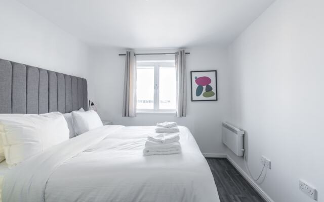 Stowe Suite by Rehoboth - Abbey Wood